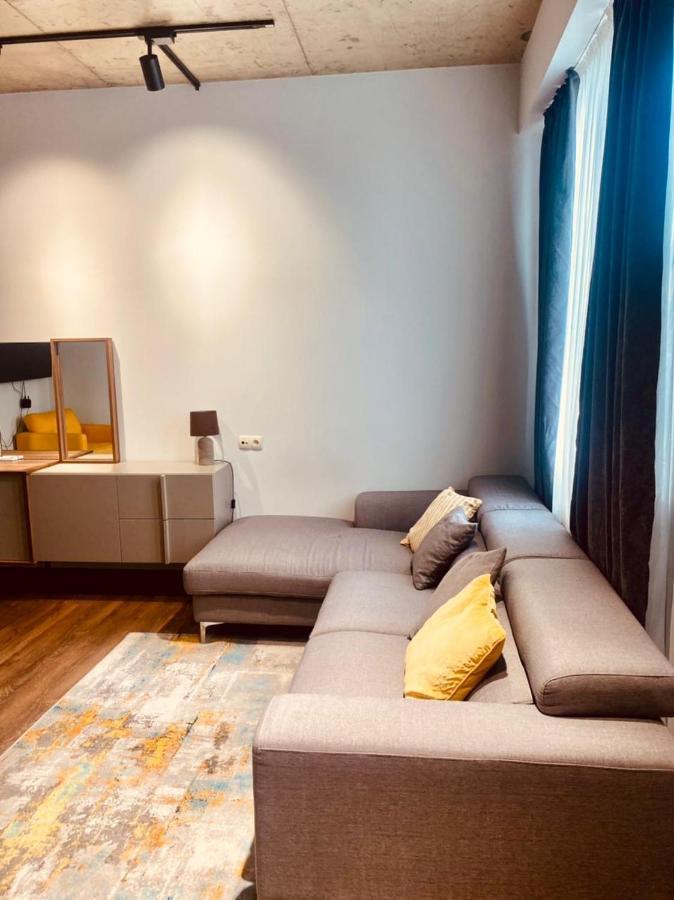 Apartment Sixteen Tiflis Exterior foto