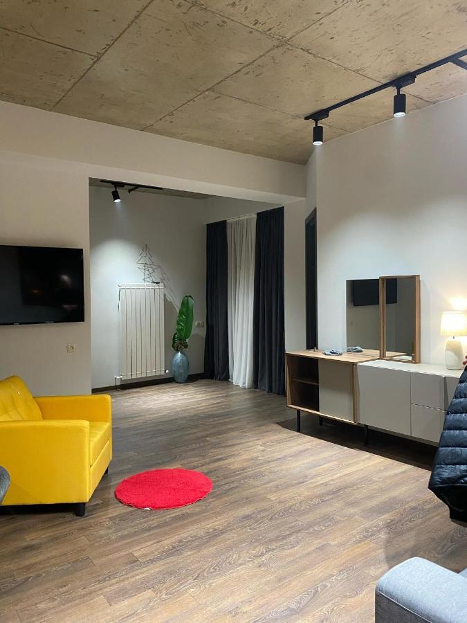 Apartment Sixteen Tiflis Exterior foto